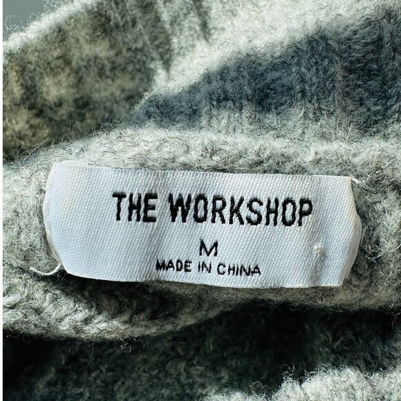 The Workshop Gray Keepin It Cozy Knit Boxy Long Sleeve Sweater M - Picture 11 of 16